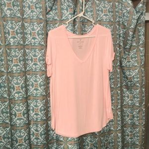 American Eagle Top in Pink size Large